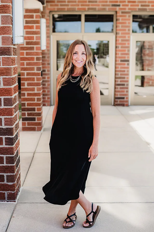 Flowy Sleeveless Dress
