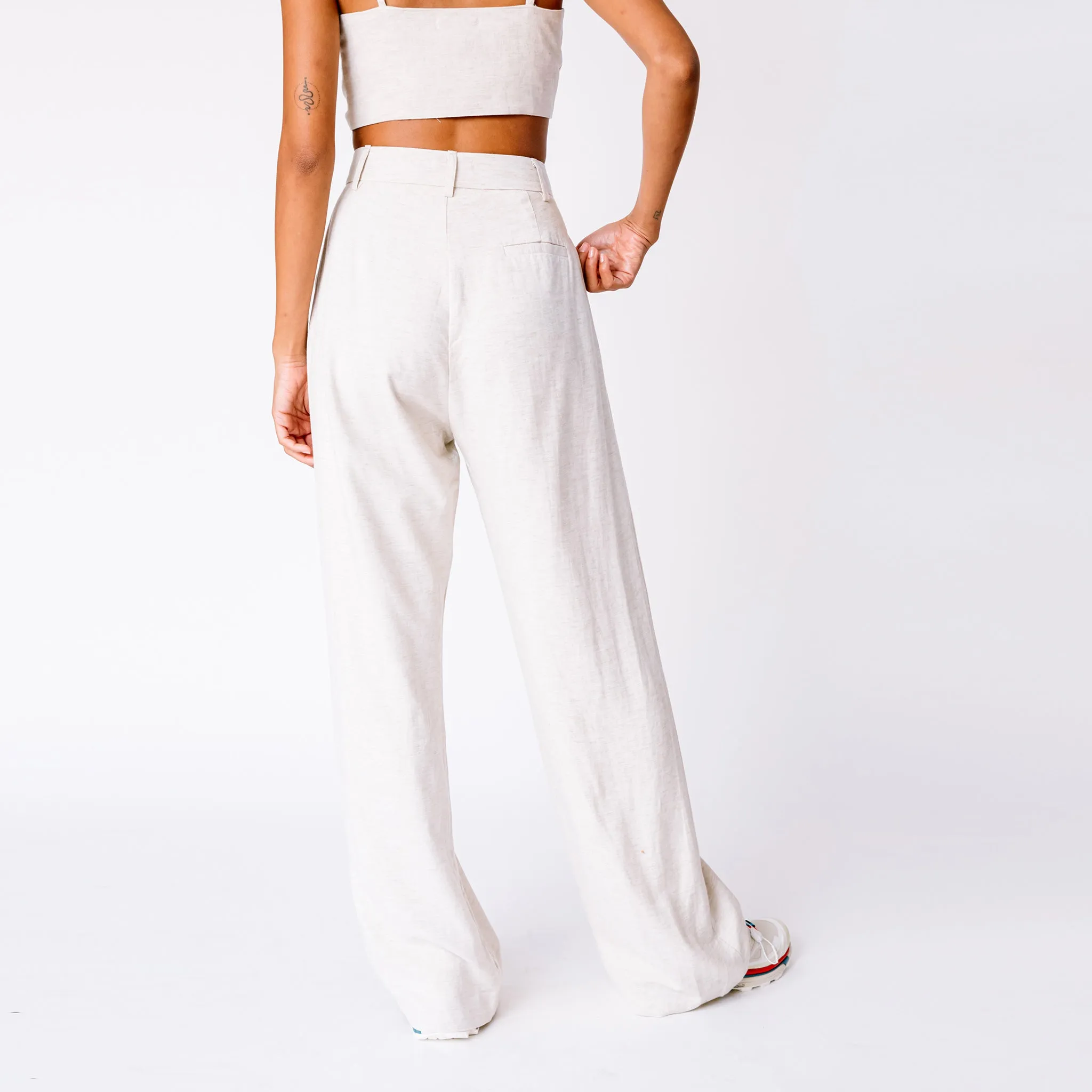 High Rise Linen Trousers - Sand