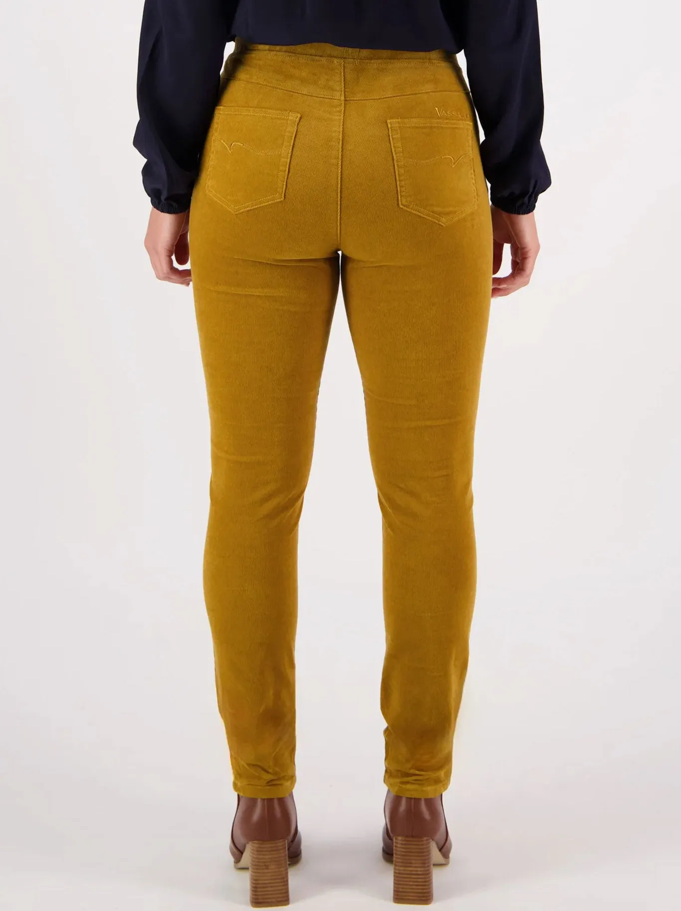 VASSALLI SKINNY PULL ON CORD PANT